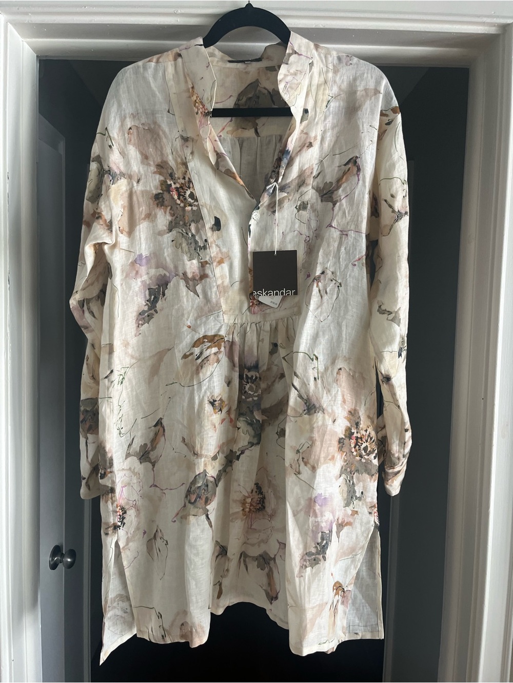 NWT Eskandar Floral Linen Tunic in Cream and Pastels